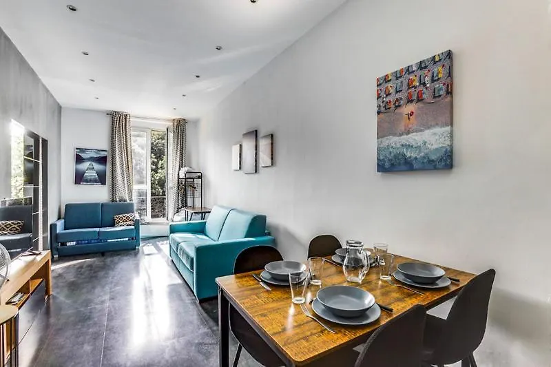 193 Devaux - Superbe A Apartman